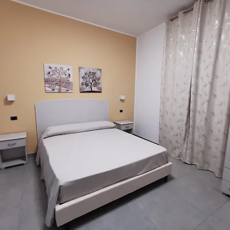 Champagneria Tripla Bed & Breakfast